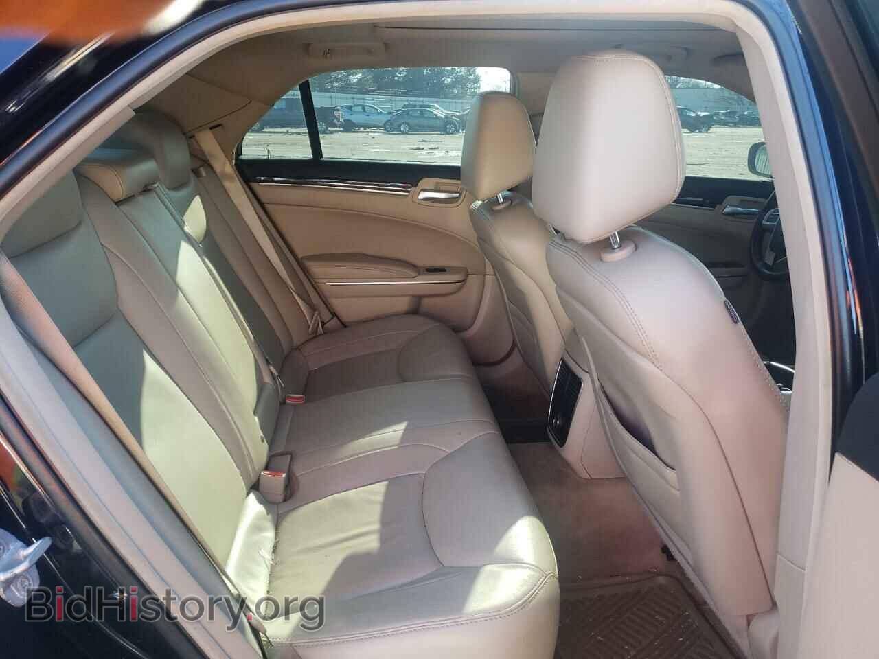 2012 CHRYSLER 300 - VIN: 2C3CCACG5CH138690 - Фото 10