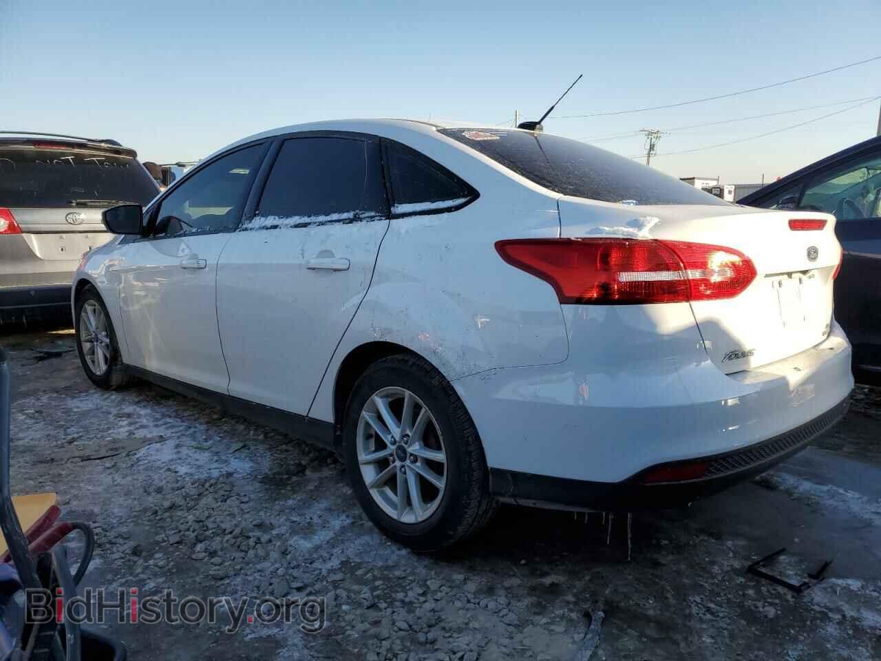 2016 FORD FOCUS - VIN: 1FADP3F25GL253837 - Фото 2