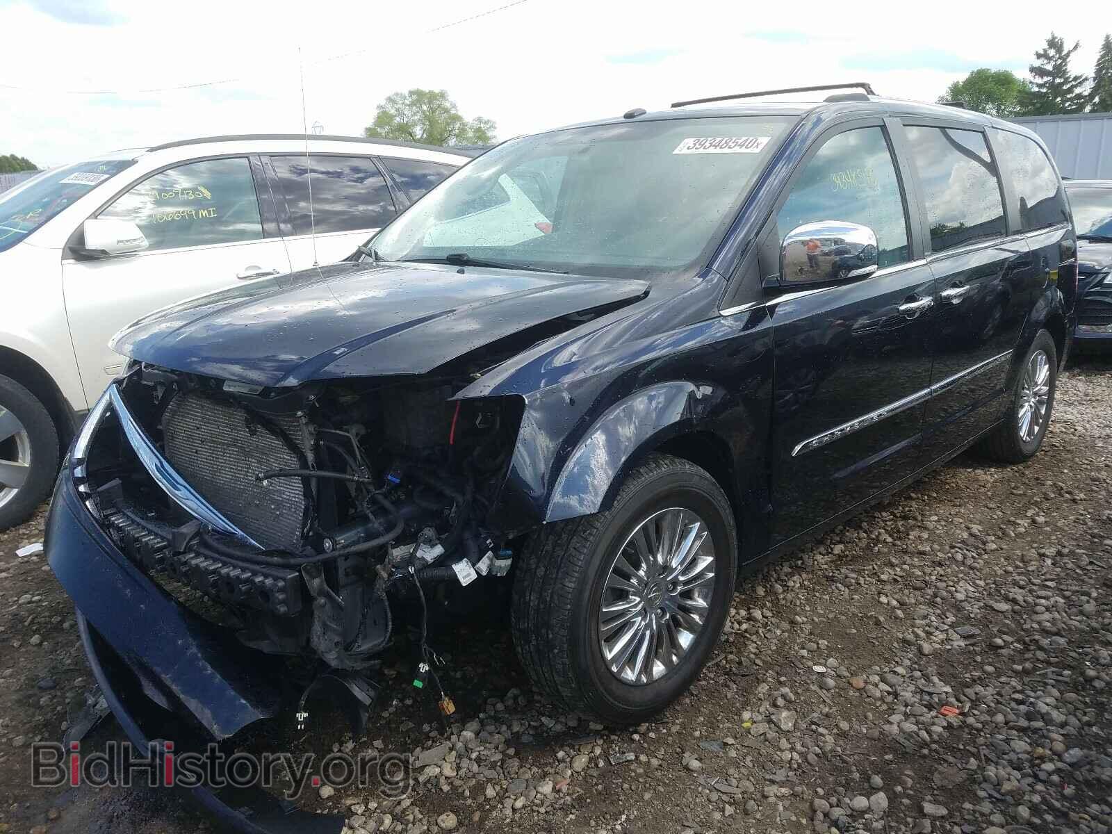 2011 CHRYSLER MINIVAN - VIN: 2A4RR6DG4BR609862 - Photo 2