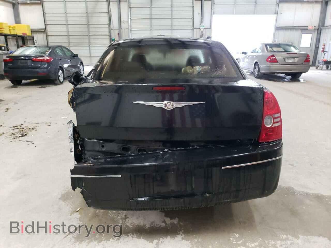 2010 CHRYSLER 300 - VIN: 2C3CA4CD0AH213399 - Фото 6