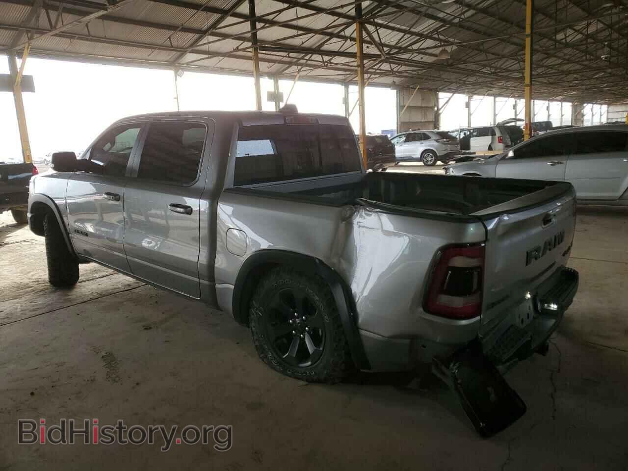 2021 RAM 1500 - VIN: 1C6SRFLT2MN724098 - Фото 2