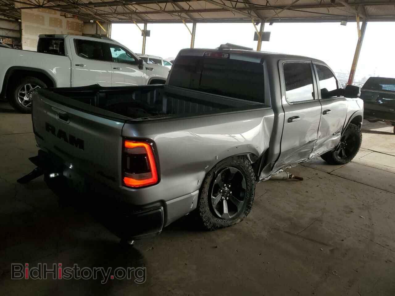 2021 RAM 1500 - VIN: 1C6SRFLT2MN724098 - Фото 3