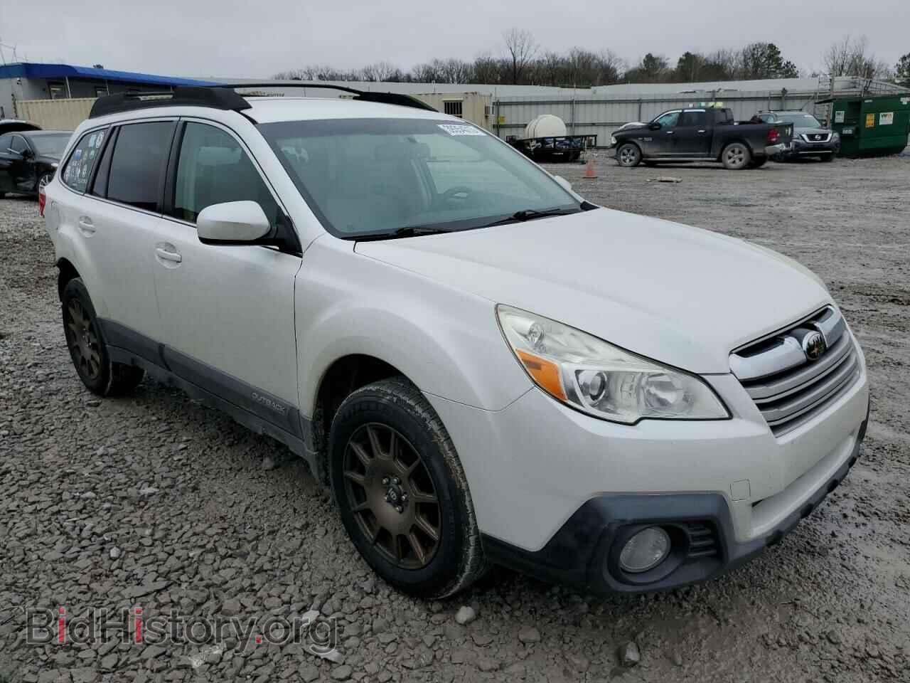 2014 SUBARU OUTBACK - VIN: 4S4BRCCC2E3321786 - Photo 4