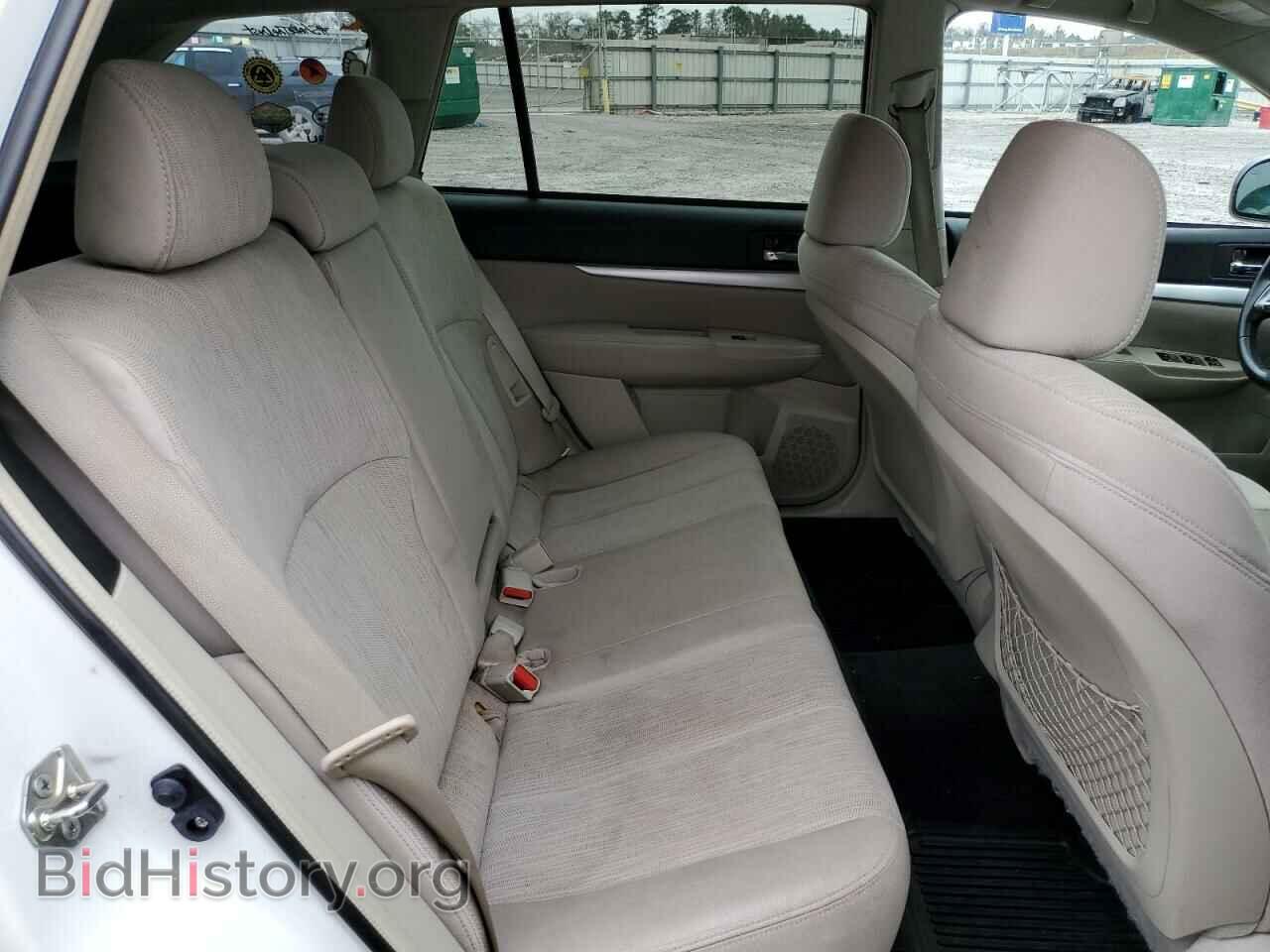2014 SUBARU OUTBACK - VIN: 4S4BRCCC2E3321786 - Photo 10