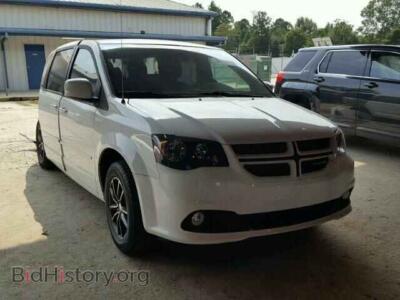 2017 Dodge CARAVAN Grand Cara, white — VIN 2C4RDGEGXHR766989, Copart