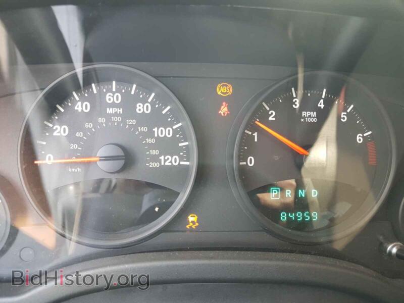 2012 Jeep COMPASS (VIN 1C4NJCBB8CD574345) — фото 8 из 10