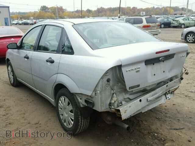 2005 FORD FOCUS - VIN: 1FAFP34N85W109720 - Фото 3
