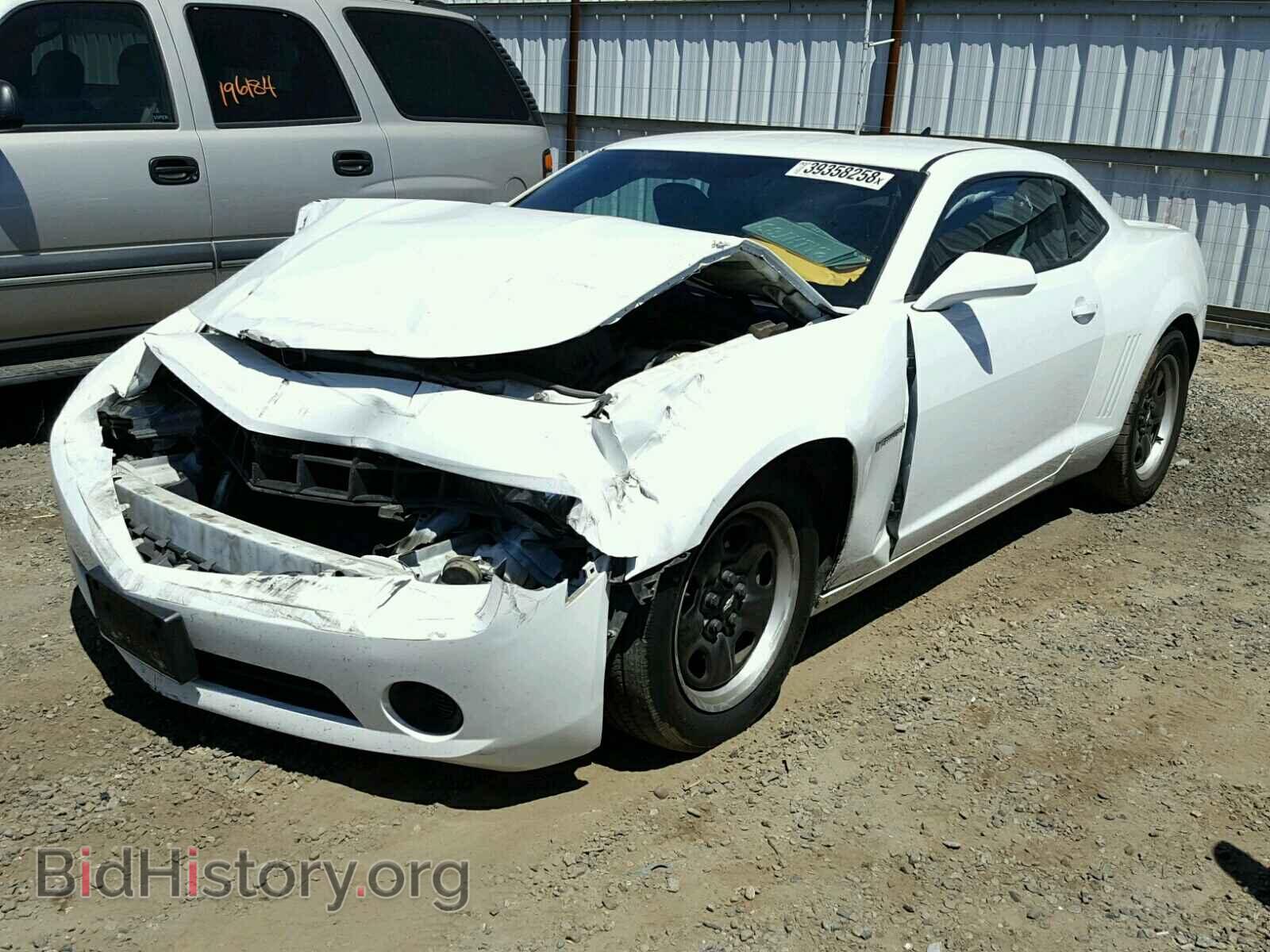 2013 CHEVROLET CAMARO - VIN: 2G1FA1E39D9181832 - Фото 2