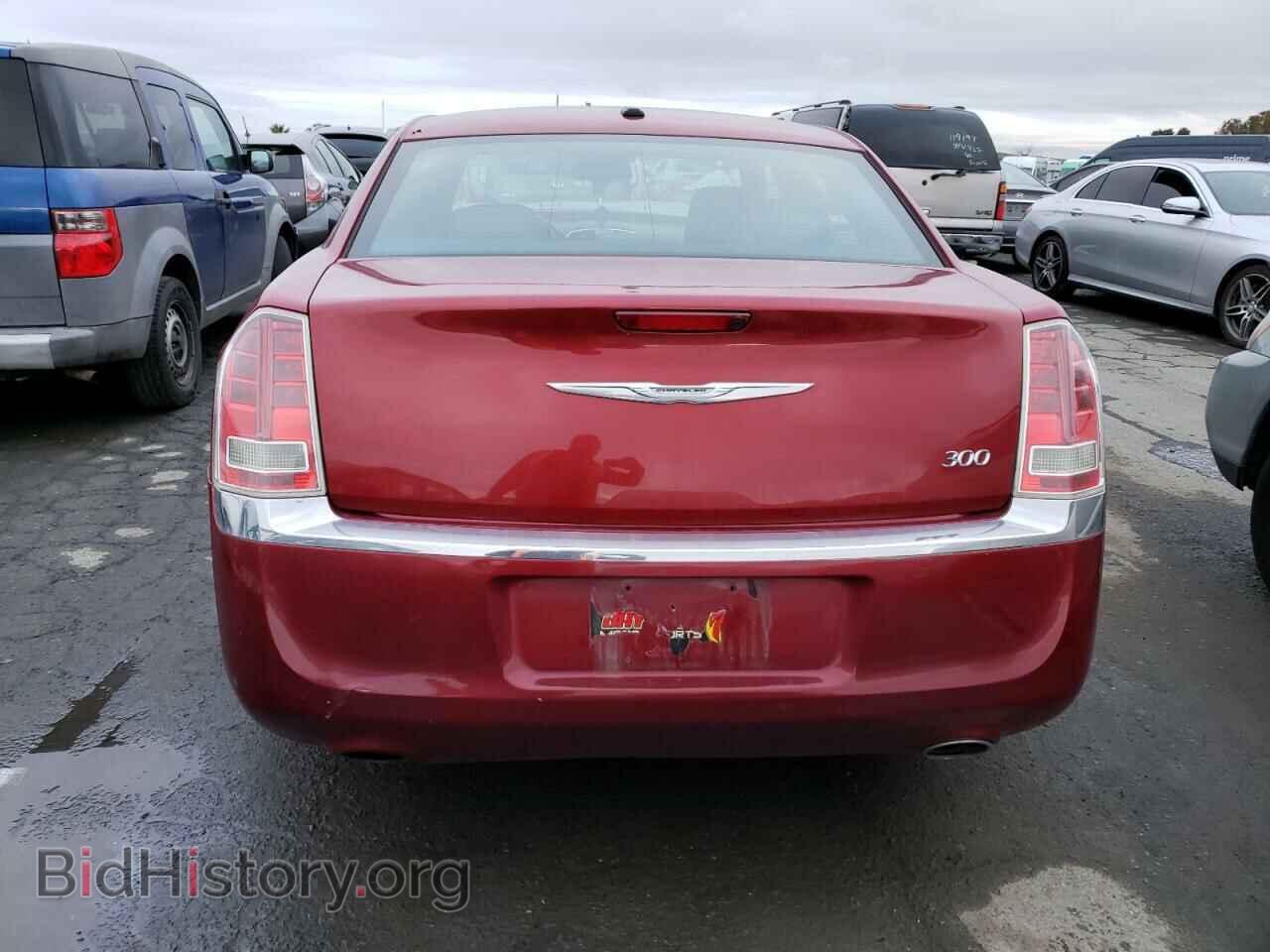 2012 CHRYSLER 300 - VIN: 2C3CCAAG8CH311105 - Фото 6