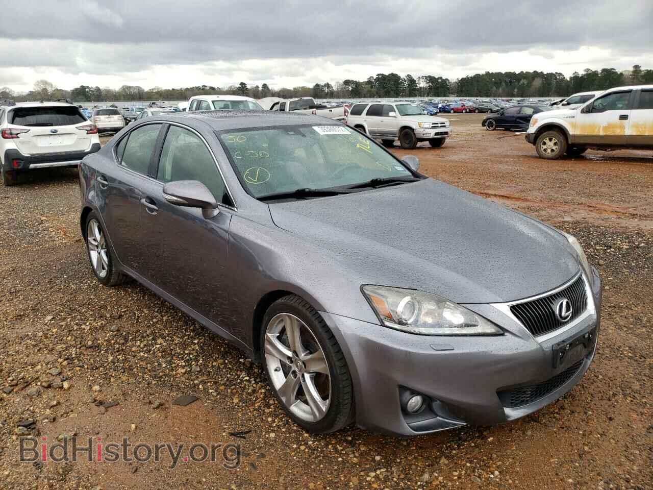 Фотография JTHBE5C27C5031210 - LEXUS IS 2012