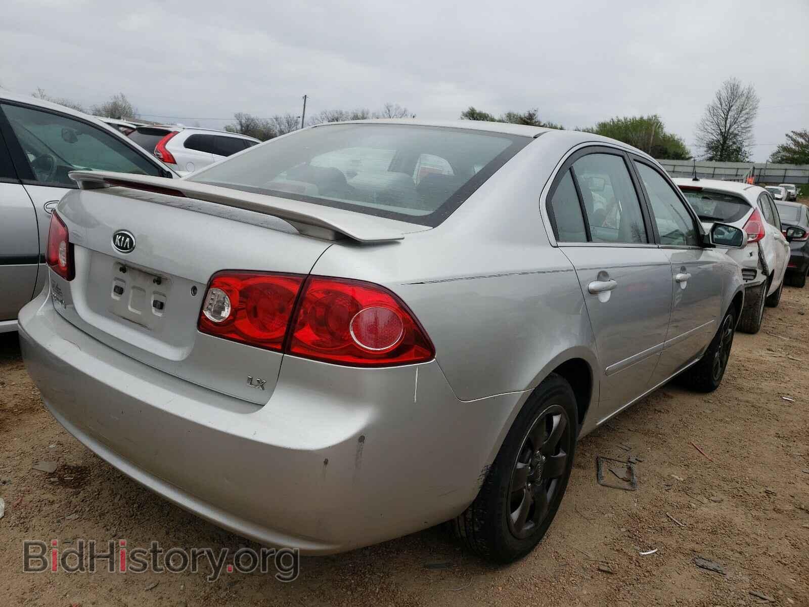 2007 KIA OPTIMA - VIN: KNAGE123475150734 - Фото 4