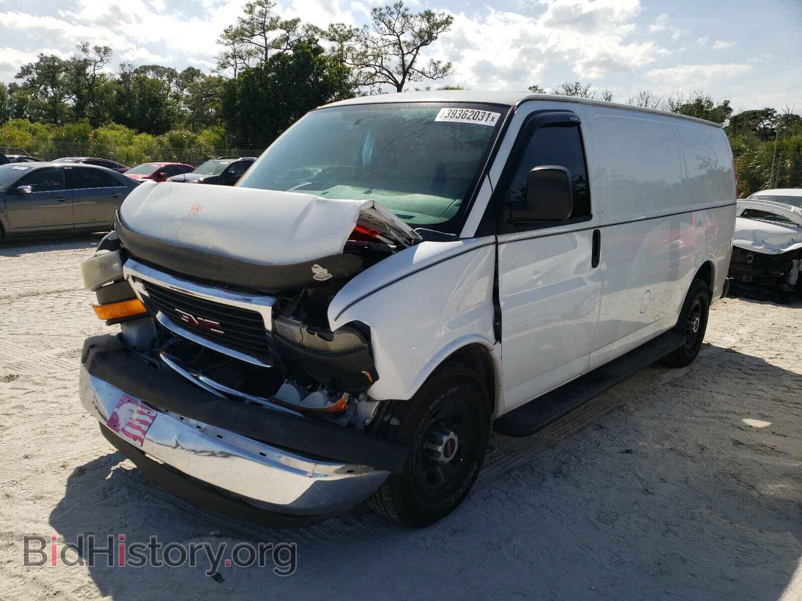 2014 GMC SAVANA - VIN: 1GTW7FCA0E1910052 - Фото 2