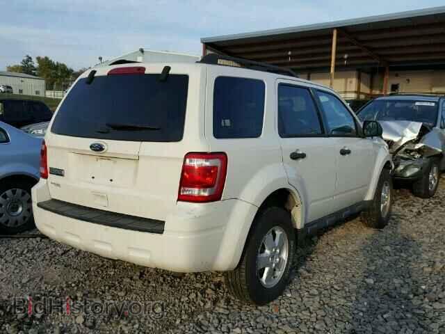 2011 FORD ESCAPE - VIN: 1FMCU9D74BKB18424 - Photo 4