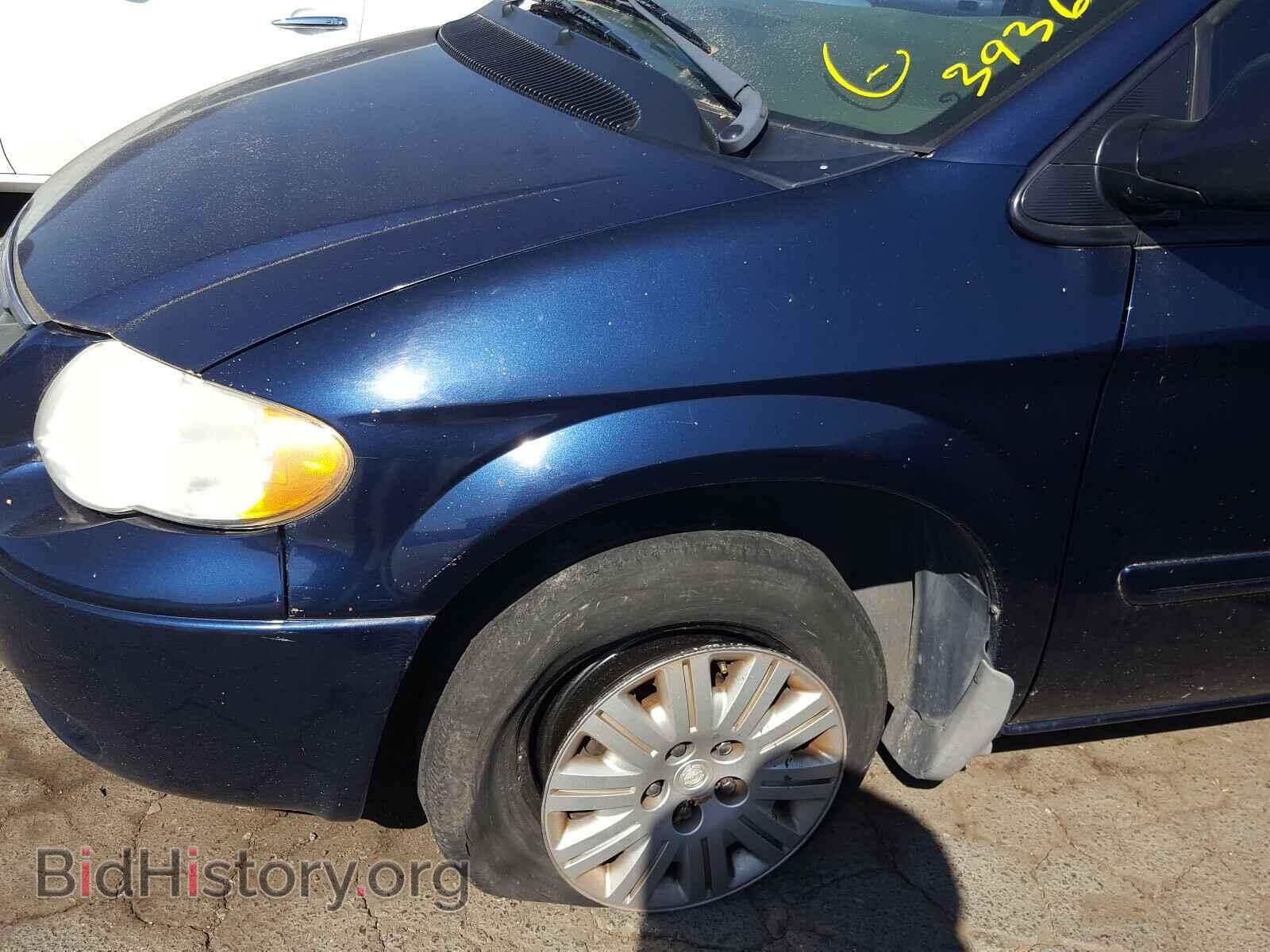 2005 CHRYSLER MINIVAN - VIN: 2C4GP44R65R459895 - Фото 9