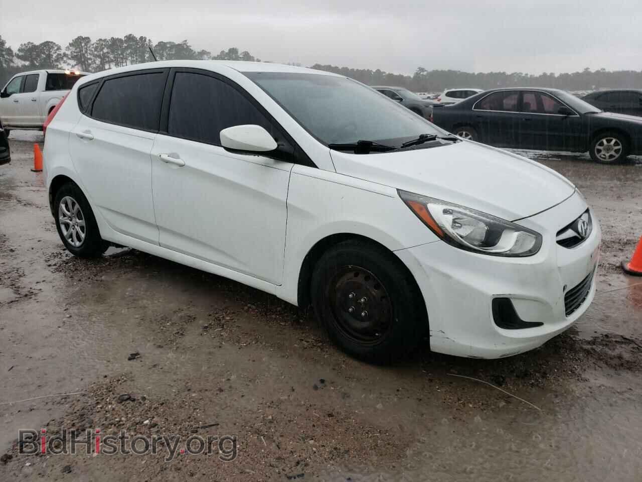 2013 HYUNDAI ACCENT - VIN: KMHCT5AE4DU138761 - Фото 4
