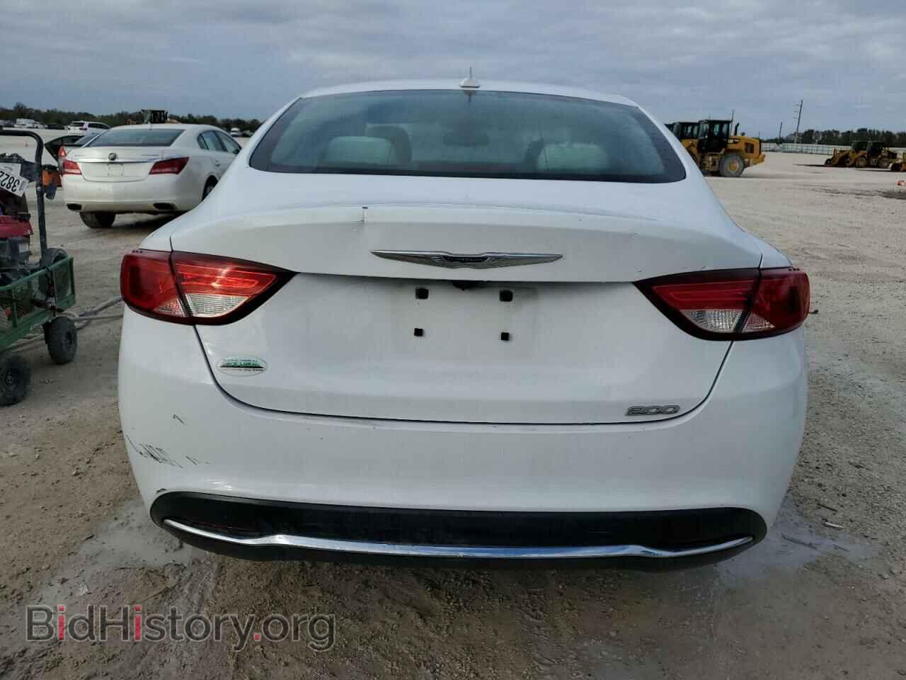 2016 CHRYSLER 200 - VIN: 1C3CCCAB2GN117554 - Фото 6
