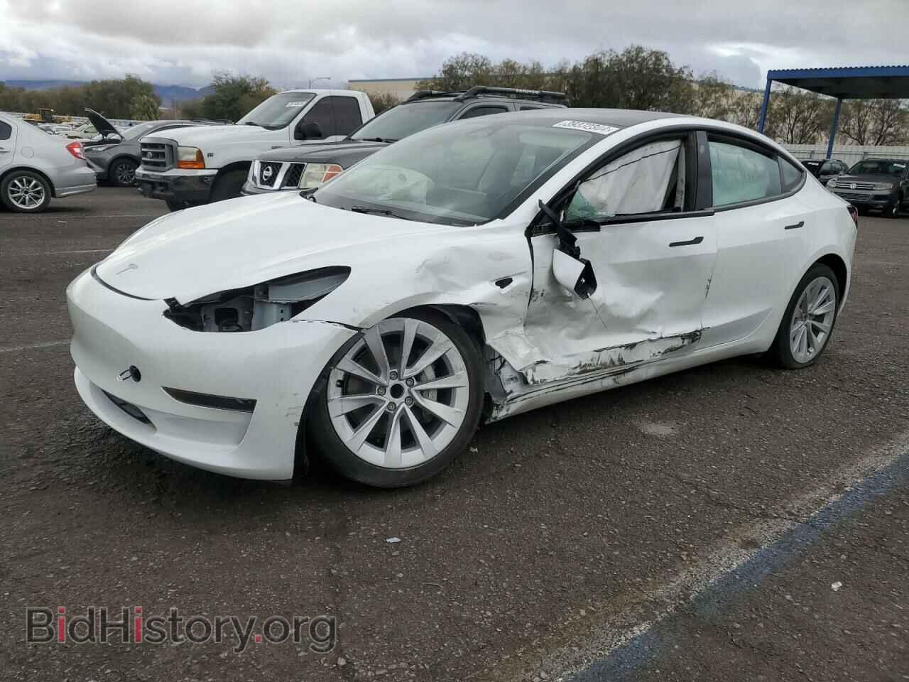 Фотография 5YJ3E1EA6PF608073 - TESLA MODEL 3 2023