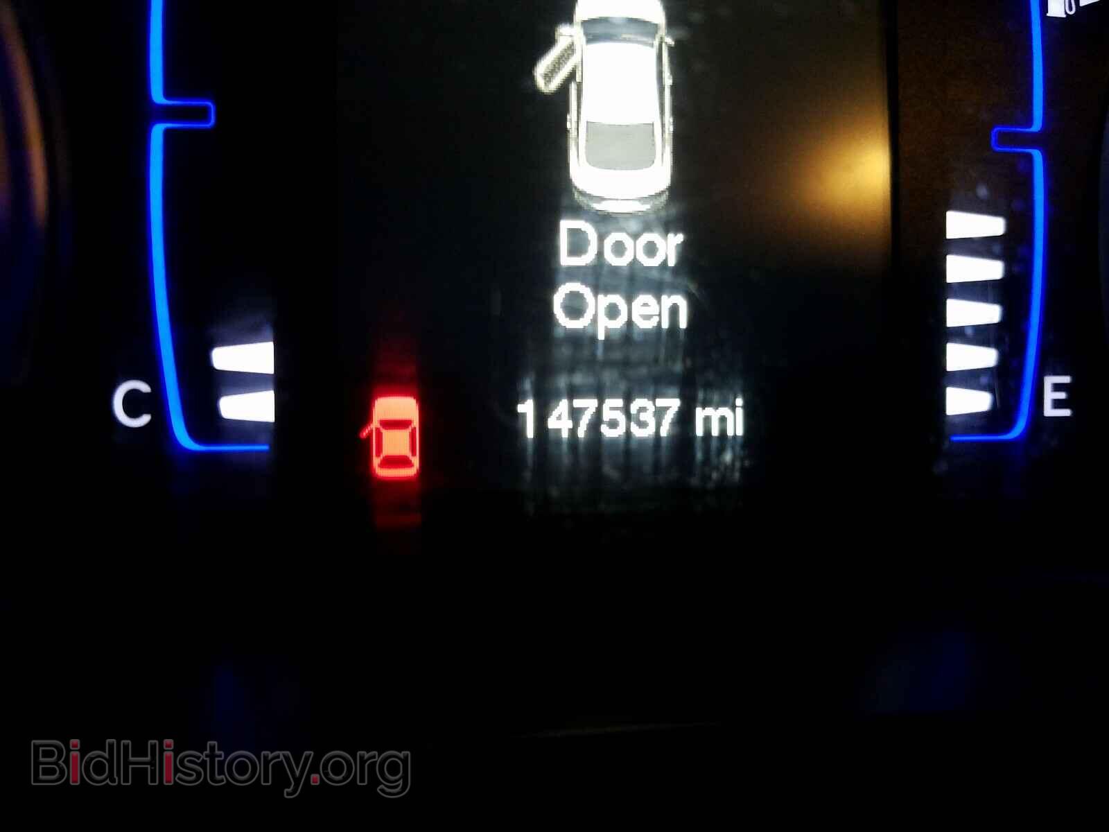 2015 CHRYSLER 200 - VIN: 1C3CCCAB1FN722745 - Photo 8