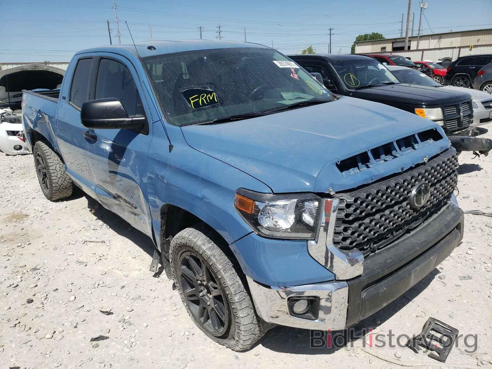 Photo 5TFRM5F18KX141384 - TOYOTA TUNDRA 2019