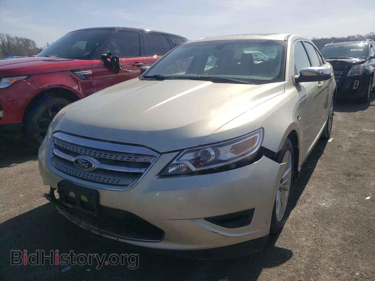2011 FORD TAURUS - VIN: 1FAHP2FW8BG129349 - Фото 2