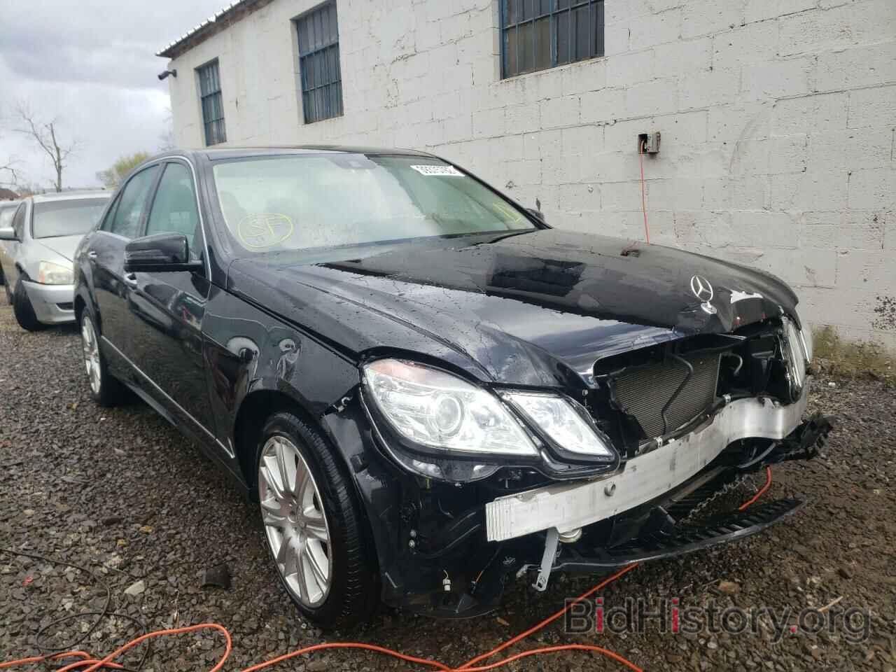 Photo WDDHF8JB9DA661340 - MERCEDES-BENZ E-CLASS 2013