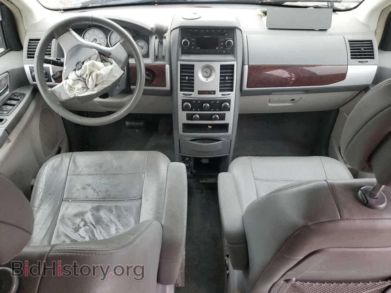 2010 CHRYSLER MINIVAN - VIN: 2A4RR5D1XAR450799 - Фото 8