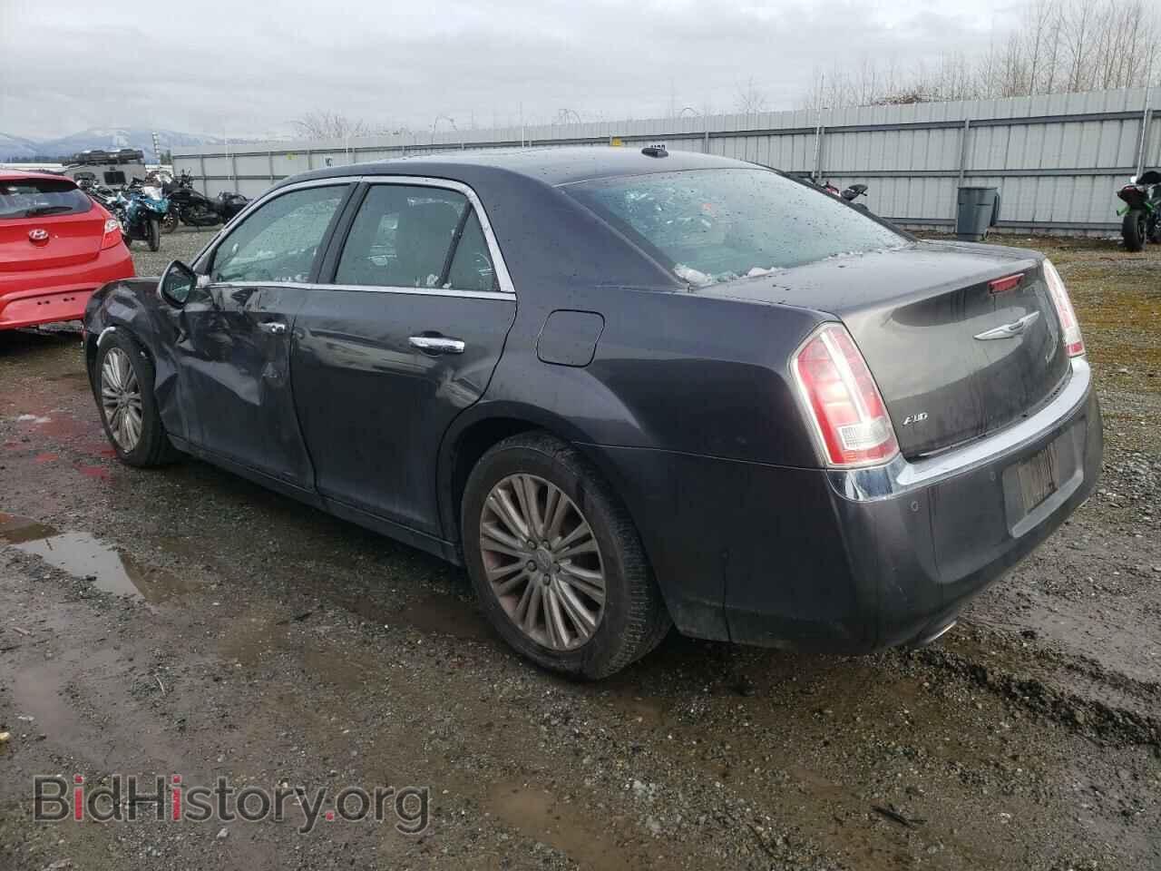 2013 CHRYSLER 300 - VIN: 2C3CCAKT9DH551776 - Фото 2