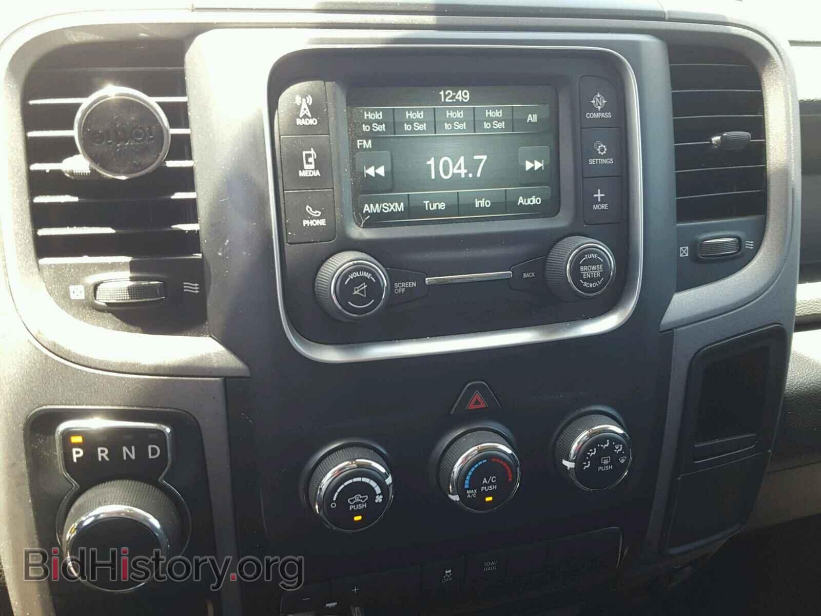 2015 RAM 1500 ST - VIN: 1C6RR6KM5FS581421 - Фото 9