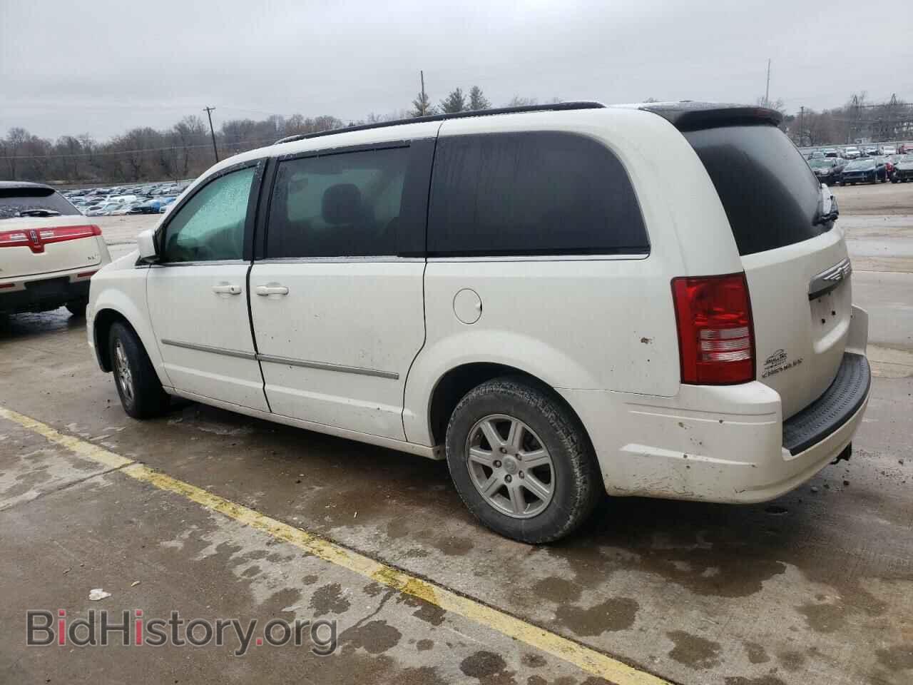 2010 CHRYSLER MINIVAN - VIN: 2A4RR5D16AR493715 - Photo 2