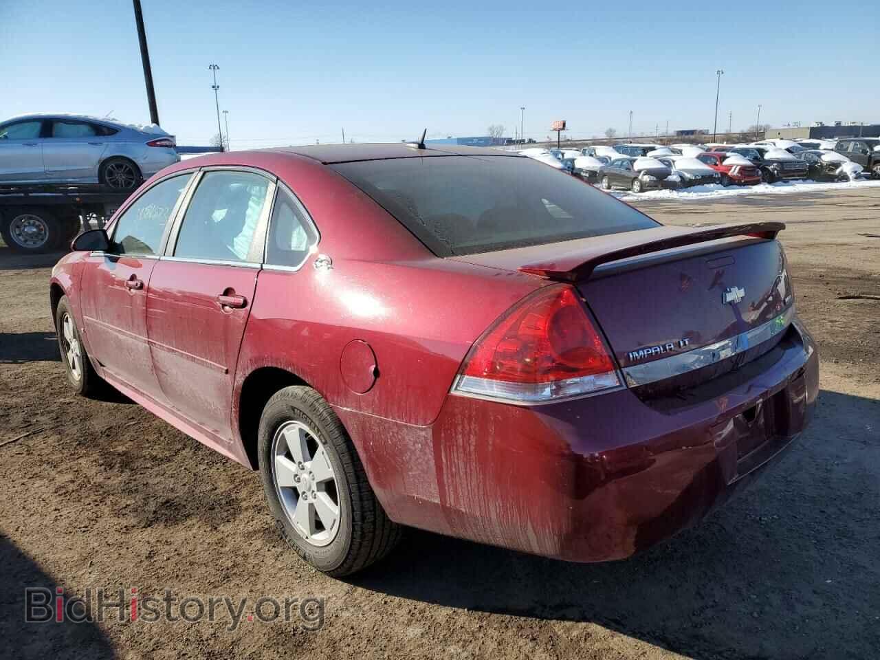 2009 CHEVROLET IMPALA - VIN: 2G1WT57K091211232 - Фото 2