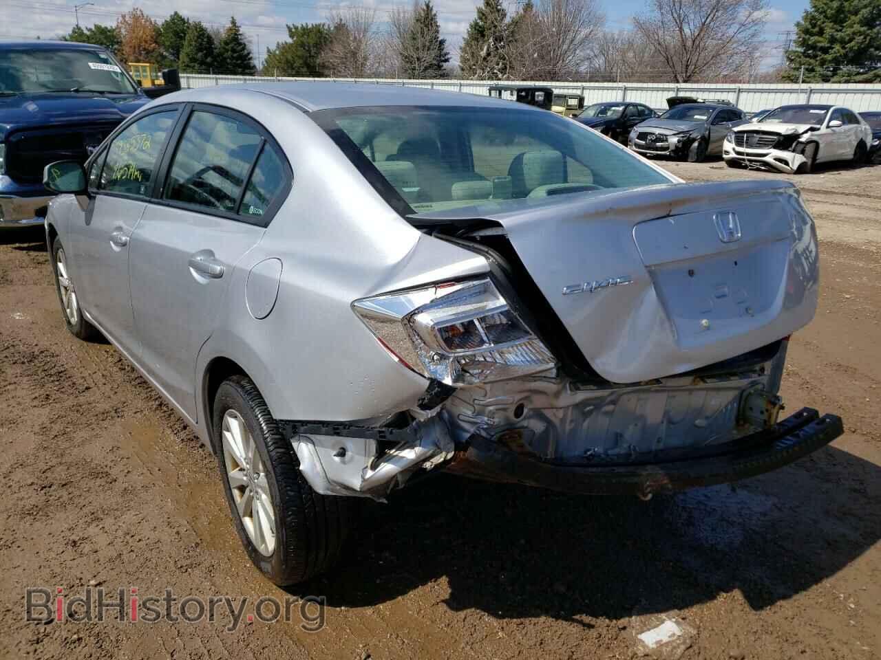 2012 HONDA CIVIC - VIN: 19XFB2F82CE109245 - Фото 3