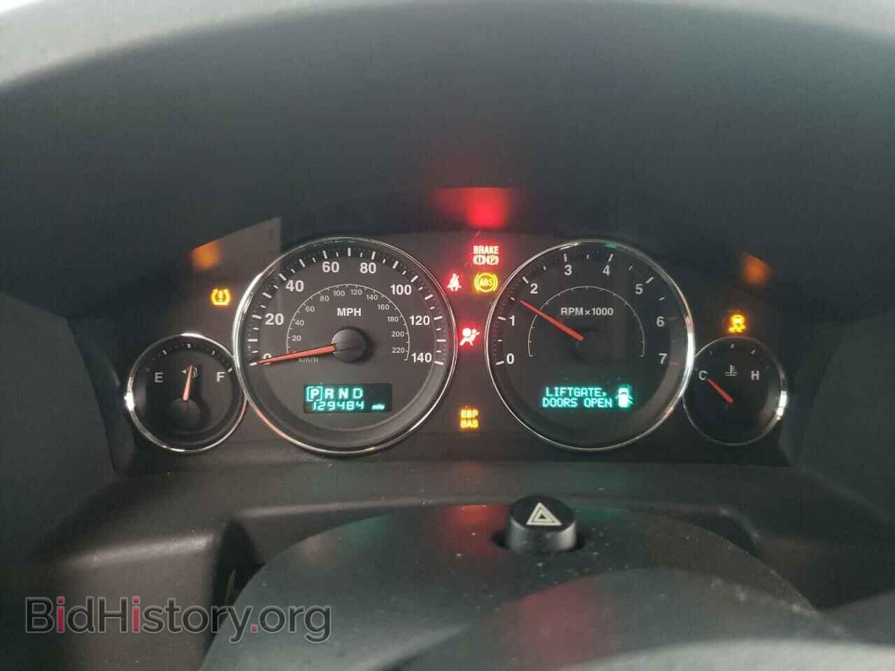 2007 JEEP COMMANDER - VIN: 1J8HH58207C622470 - Photo 9