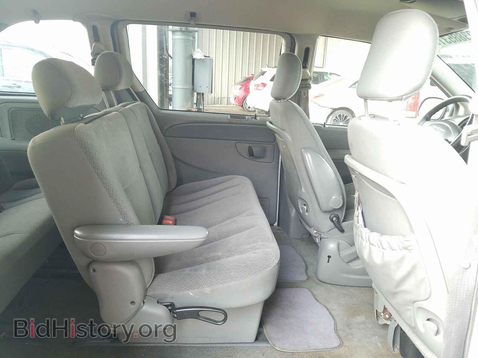 2006 CHRYSLER MINIVAN - VIN: 1A4GP45R06B664377 - Фото 6