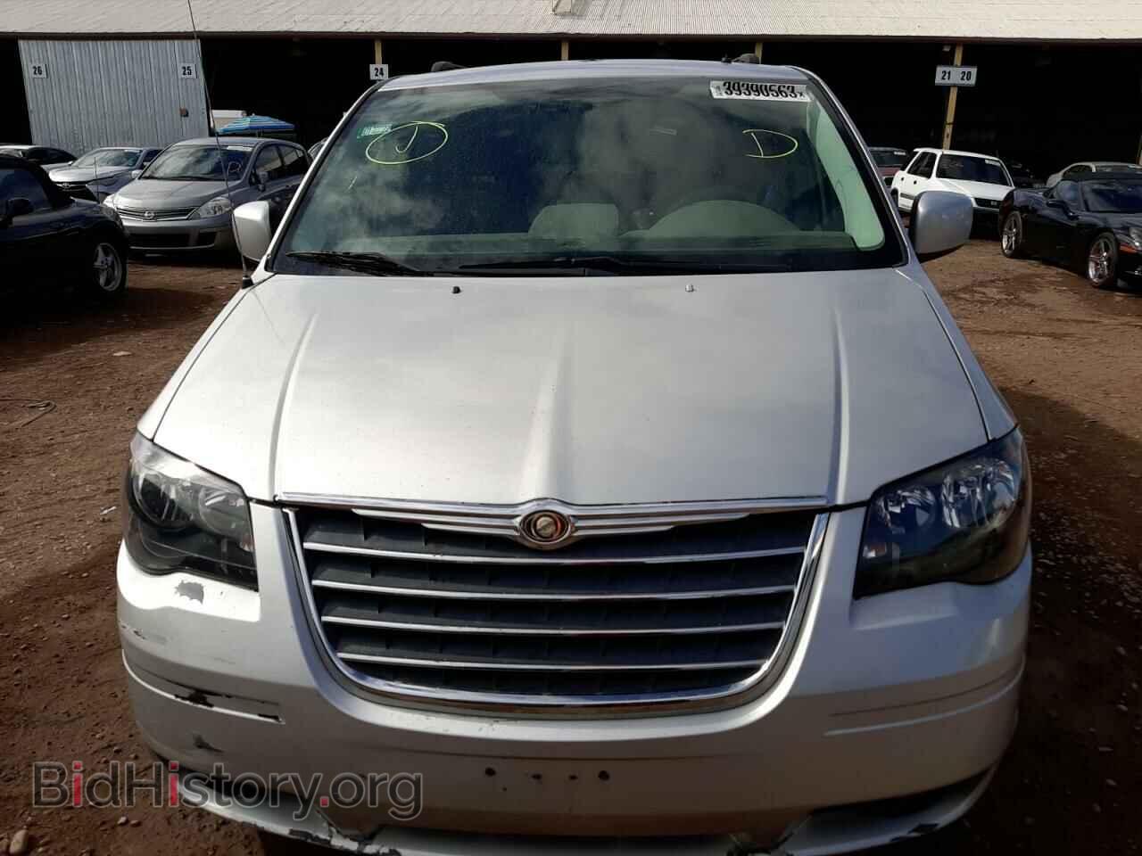 2010 CHRYSLER MINIVAN - VIN: 2A4RR5D18AR230142 - Фото 5