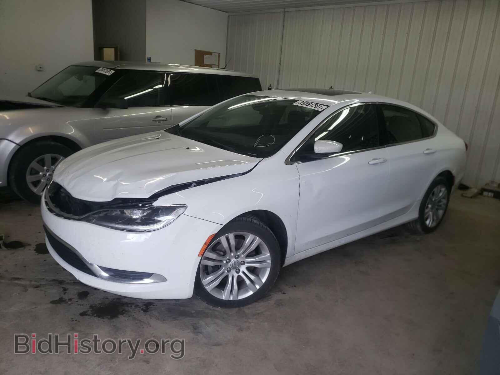 2016 CHRYSLER 200 - VIN: 1C3CCCAG8GN172103 - Фото 2