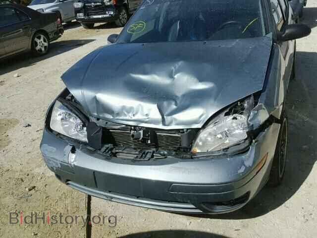 2005 FORD FOCUS - VIN: 3FAFP37N75R130606 - Фото 9