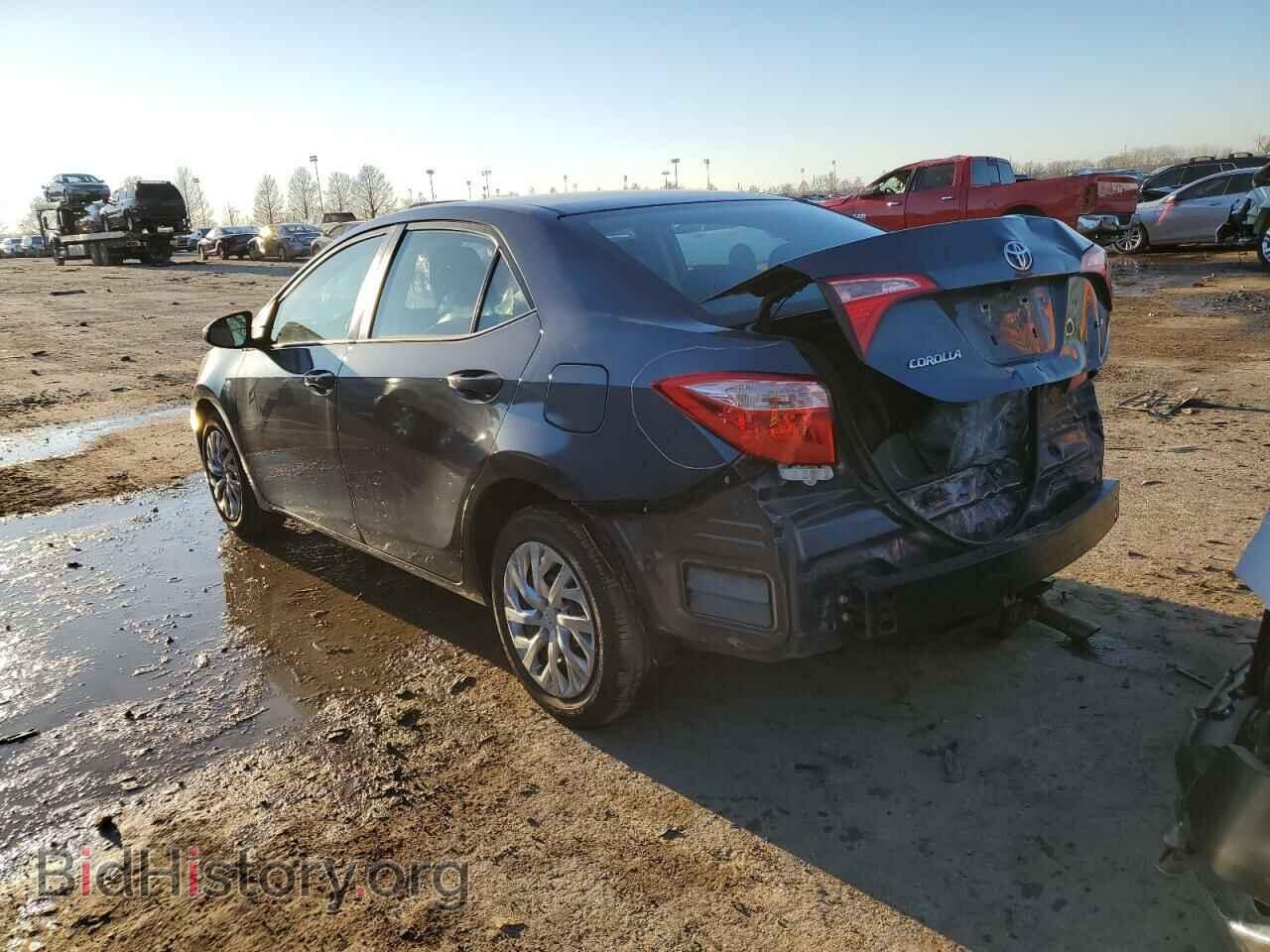 2017 TOYOTA COROLLA - VIN: 5YFBURHE2HP675738 - Фото 2