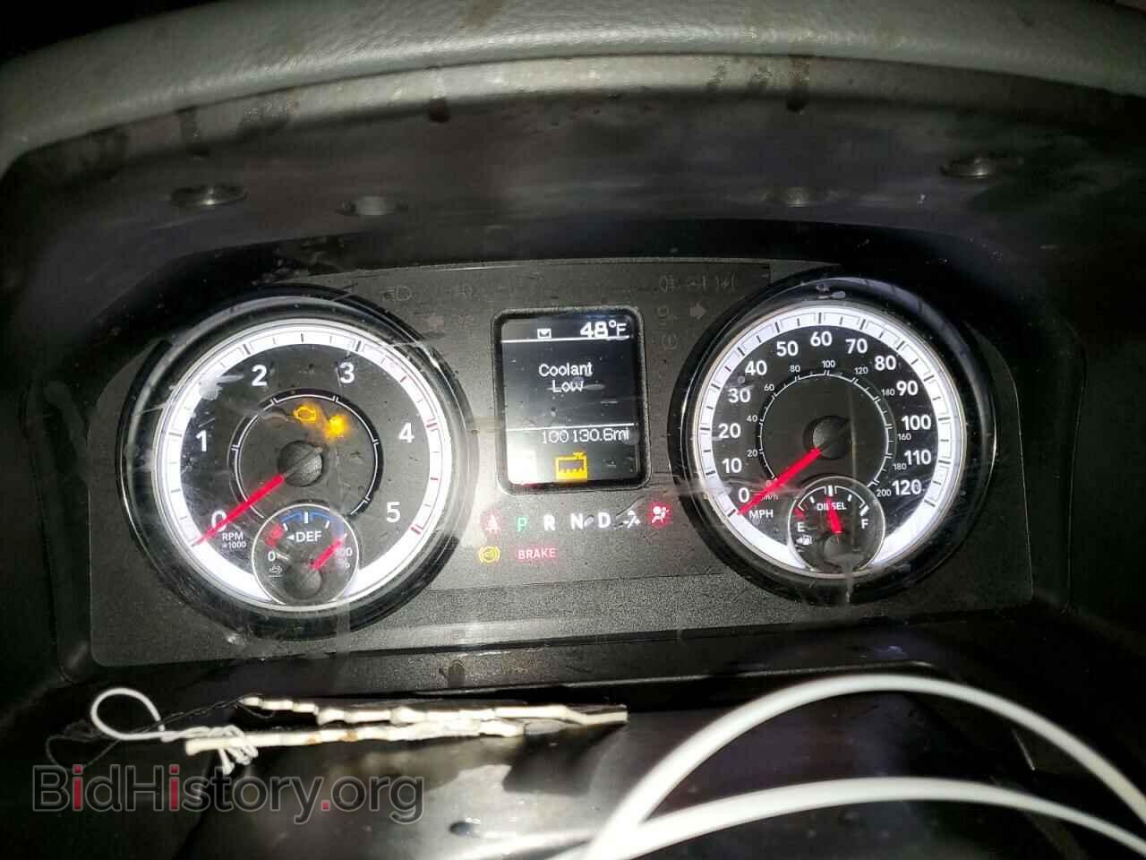 2018 RAM All Models - VIN: 3C6UR5HL2JG390042 - Photo 9