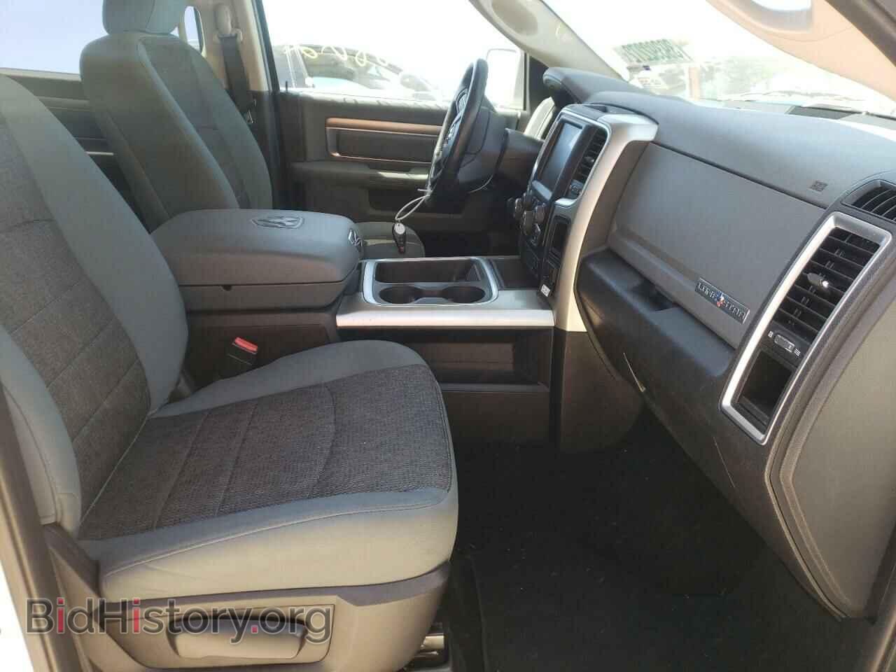 2016 RAM 1500 - VIN: 1C6RR7LM9GS173395 - Фото 5