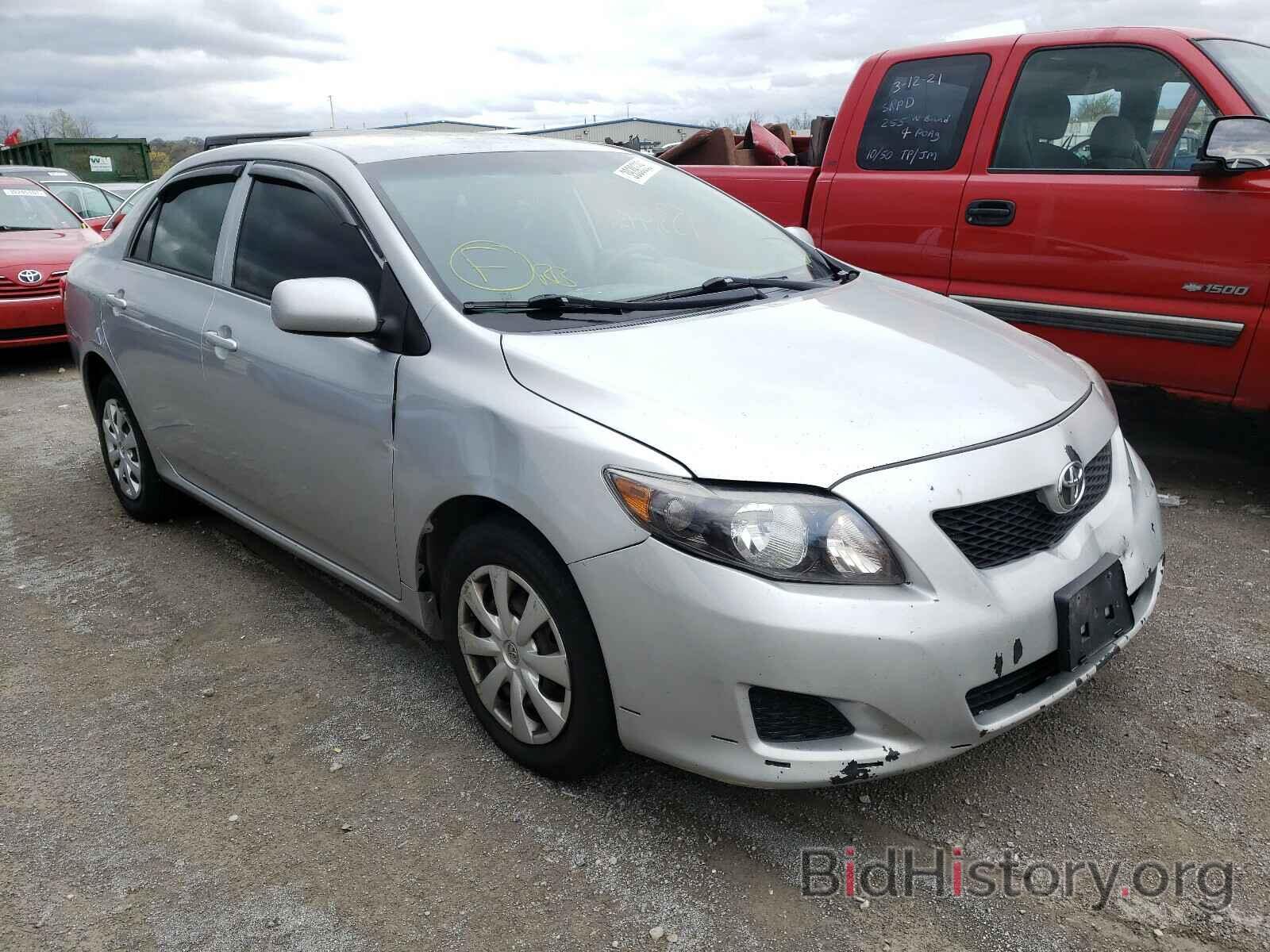 Photo 1NXBU4EEXAZ211494 - TOYOTA COROLLA 2010