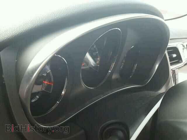 2011 CHRYSLER 200 - VIN: 1C3BC2FG5BN533245 - Фото 8
