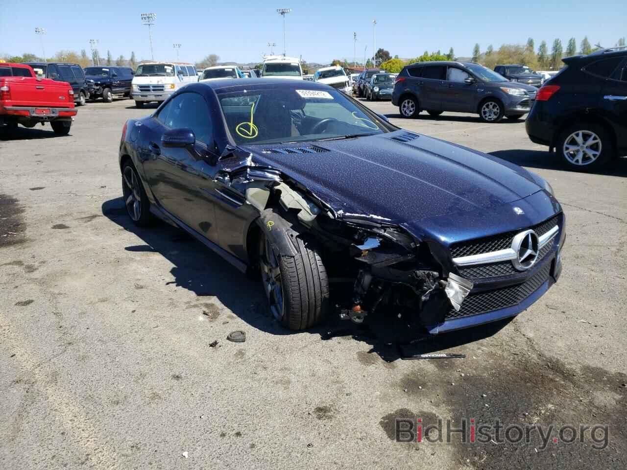 Photo WDDPK4HA5FF111491 - MERCEDES-BENZ SLK-CLASS 2015