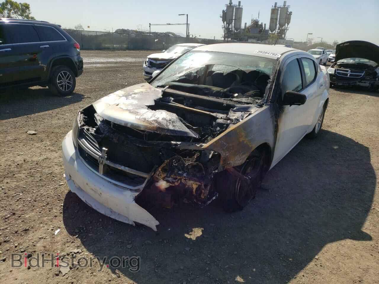 2010 DODGE AVENGER - VIN: 1B3CC5FB0AN142218 - Фото 2
