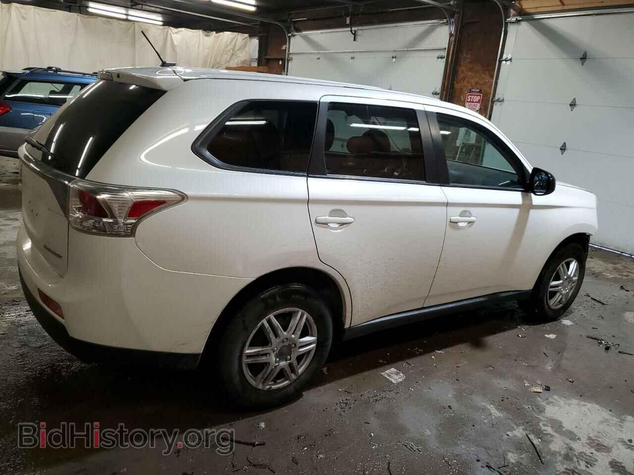 2014 MITSUBISHI OUTLANDER - VIN: JA4AD2A35EZ005933 - Фото 3