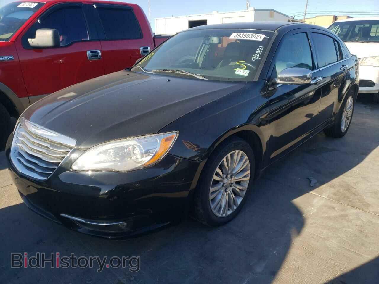 2013 CHRYSLER 200 - VIN: 1C3CCBCG6DN715595 - Фото 2