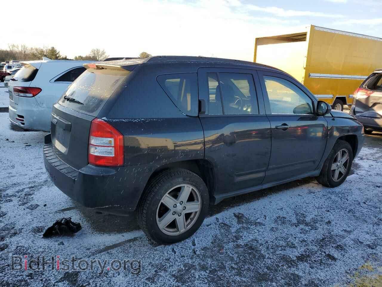 2010 JEEP COMPASS - VIN: 1J4NF4FB1AD505330 - Photo 3