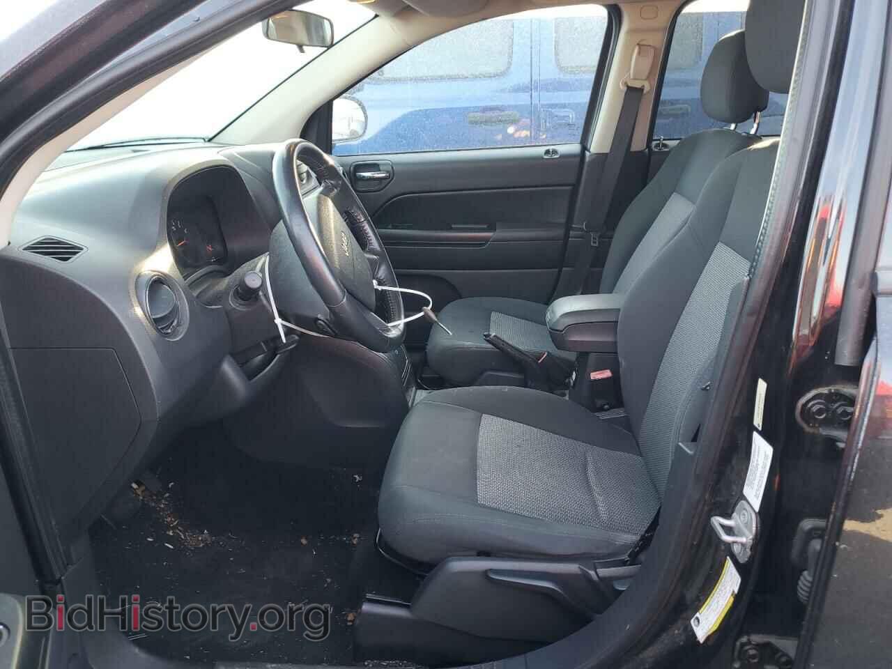2010 JEEP COMPASS - VIN: 1J4NF4FB1AD505330 - Photo 7