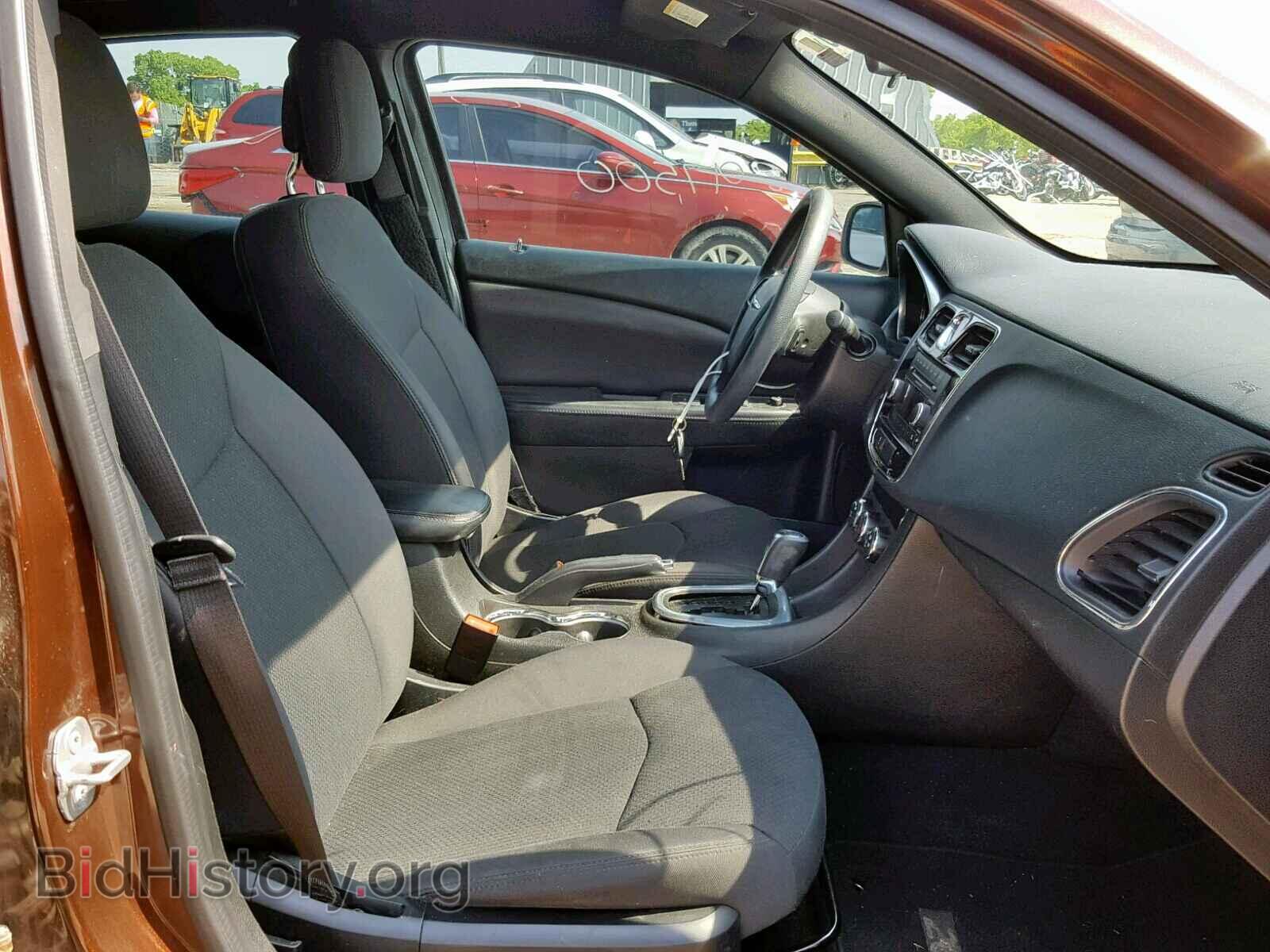 2013 CHRYSLER 200 - VIN: 1C3CCBAB5DN761748 - Photo 5