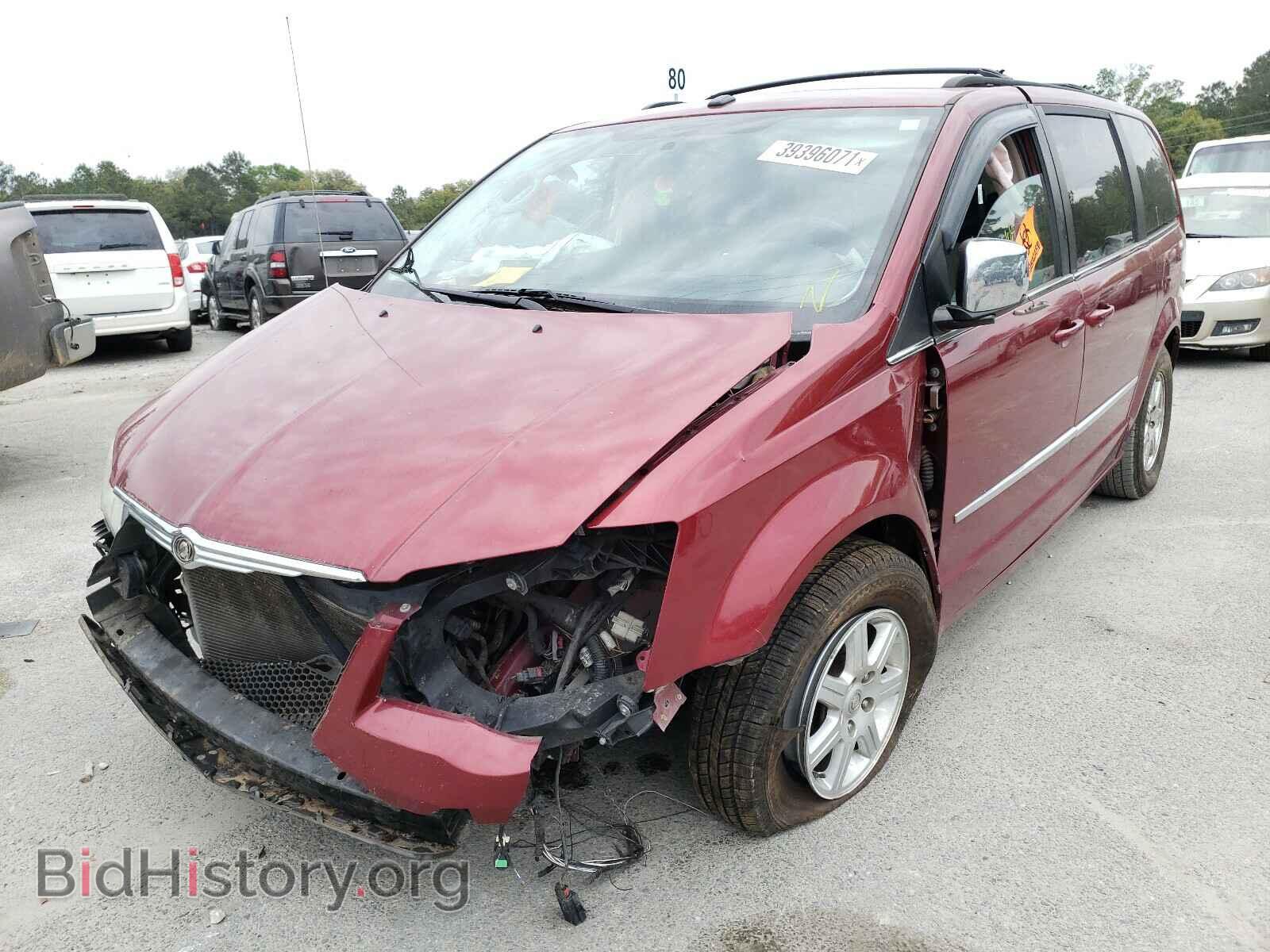 2010 CHRYSLER MINIVAN - VIN: 2A4RR8DX3AR414958 - Фото 2