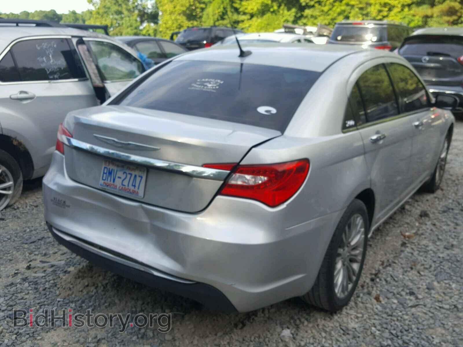 2011 CHRYSLER 200 - VIN: 1C3BC2FB1BN500764 - Фото 4